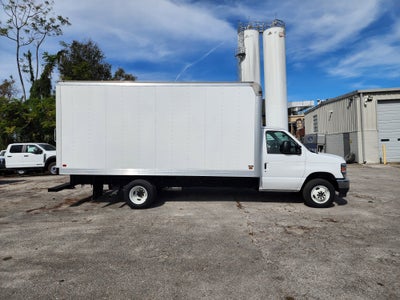 2026 Ford E-450 Standard