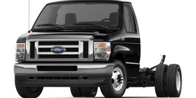 2027 Ford E-450 Standard