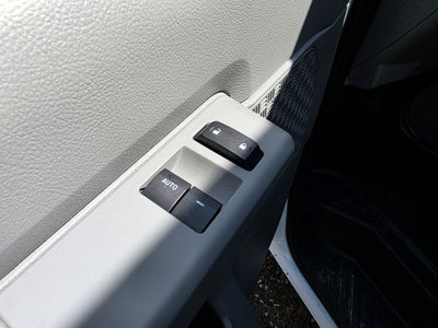 2027 Ford E-450 Standard