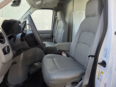 2027 Ford E-450 Standard