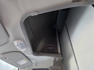 2027 Ford E-450 Standard