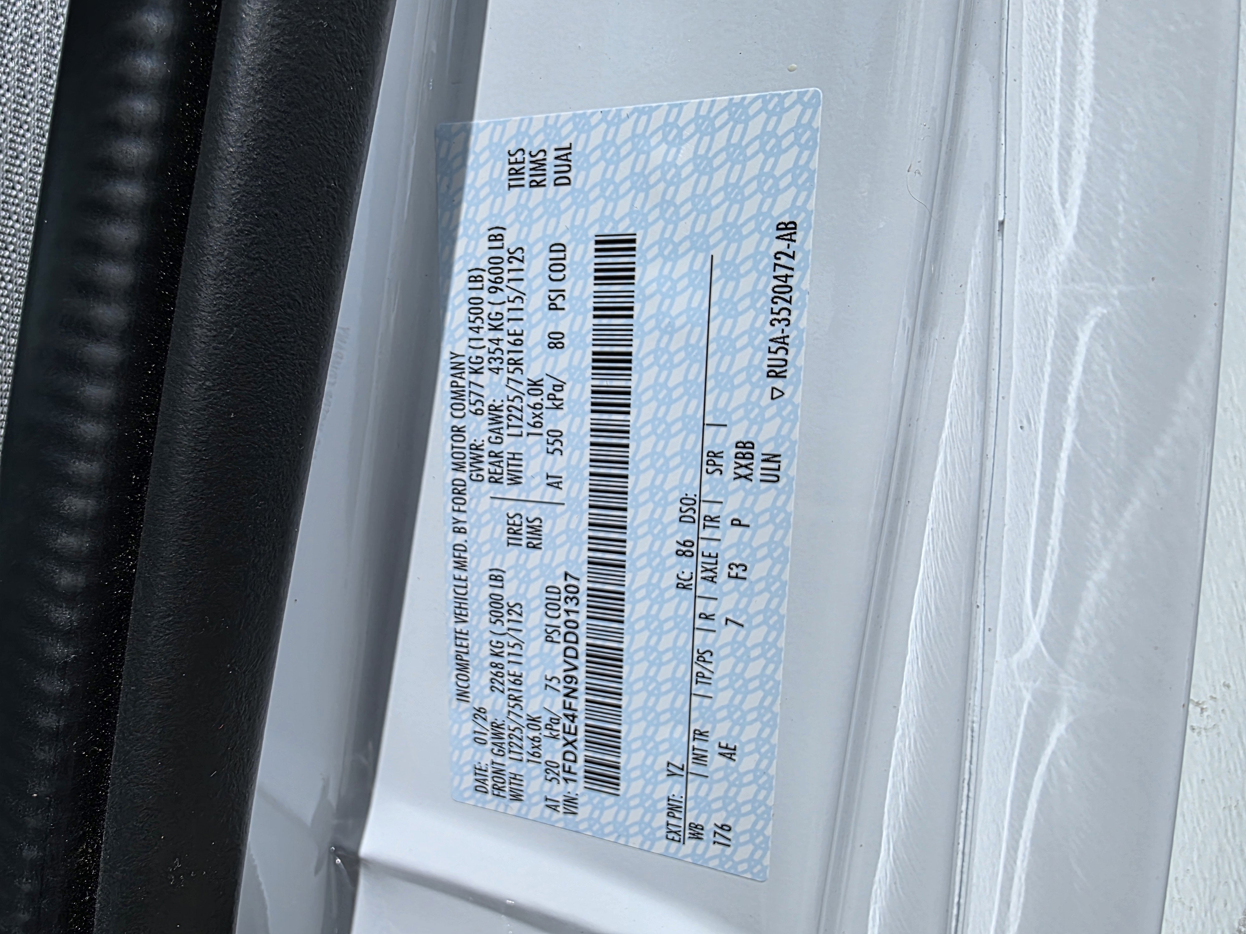 2027 Ford E-450 Standard