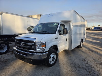 2026 Ford E-450 Standard