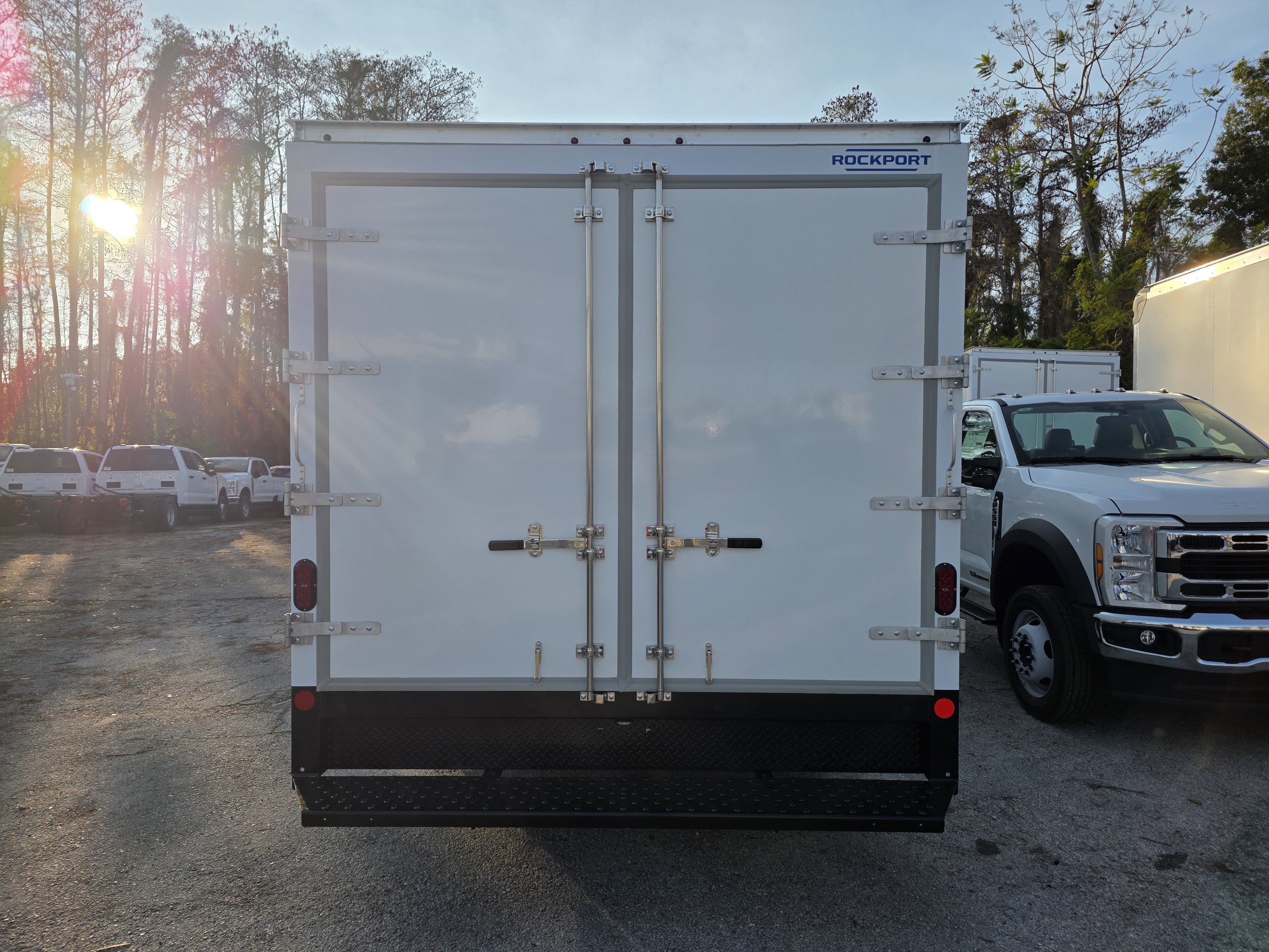 2026 Ford E-450 Standard