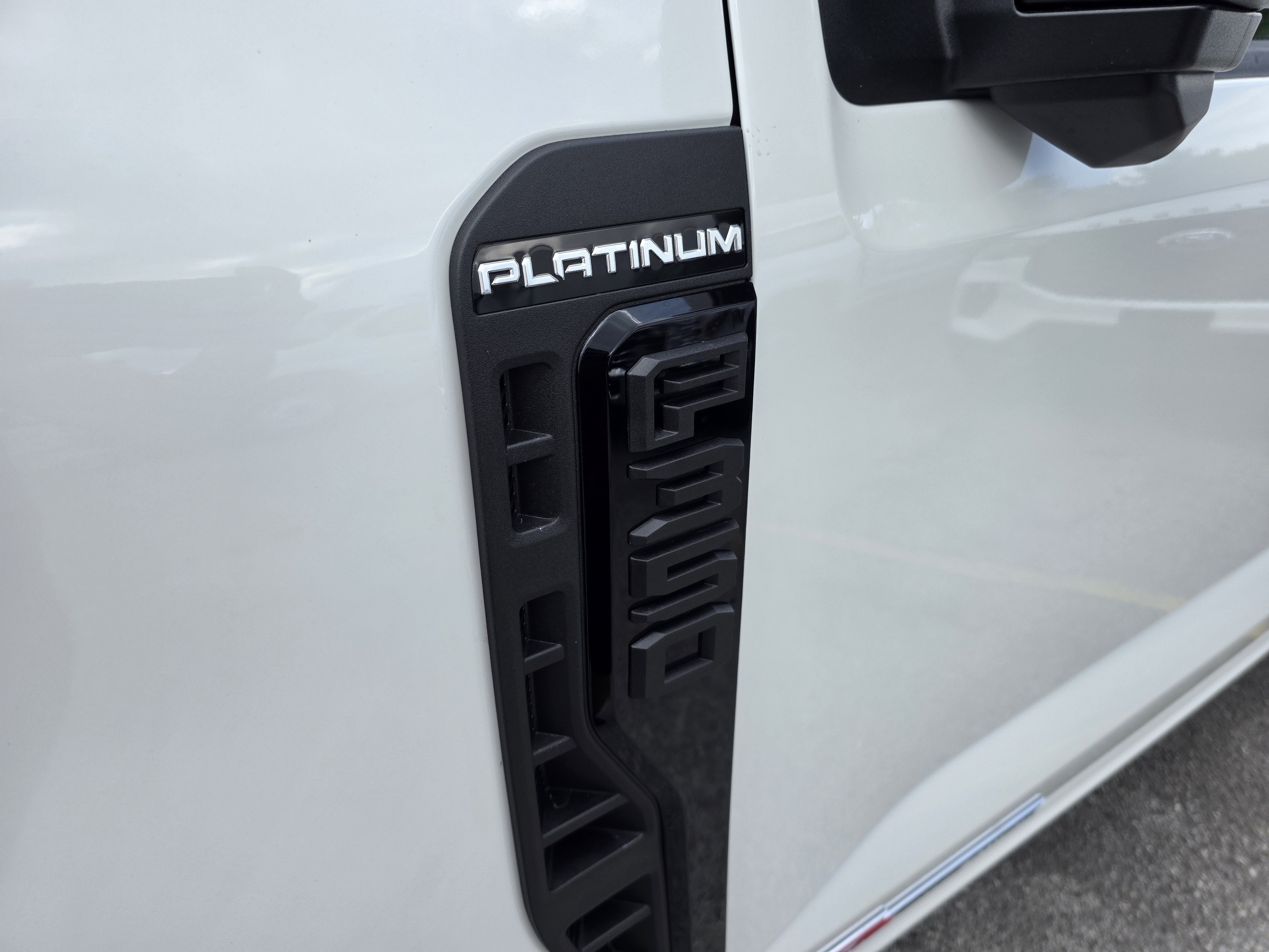 2026 Ford F-350 Lariat