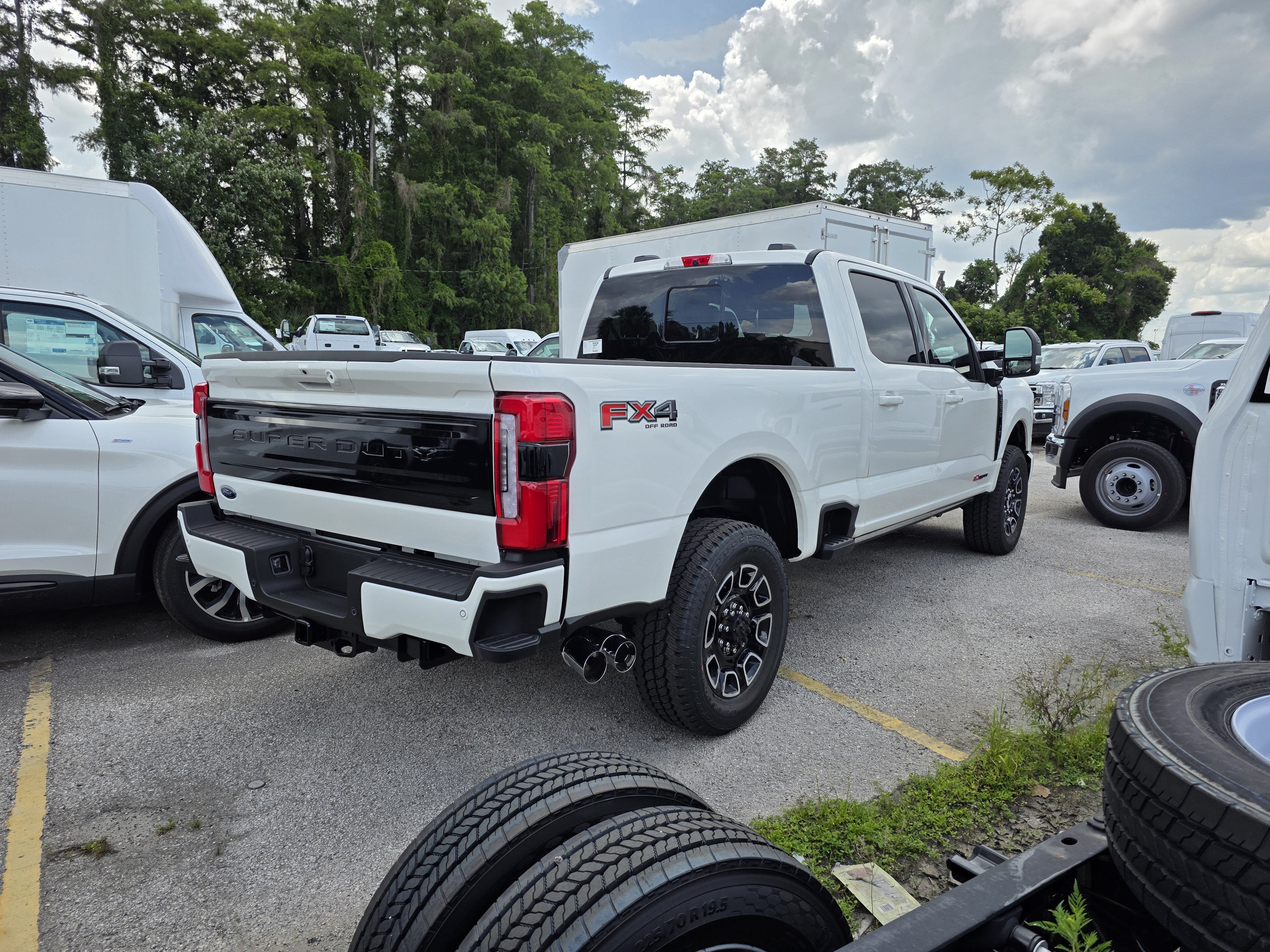 2026 Ford F-350 Lariat