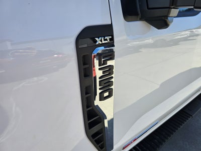 2027 Ford F-350 XLT