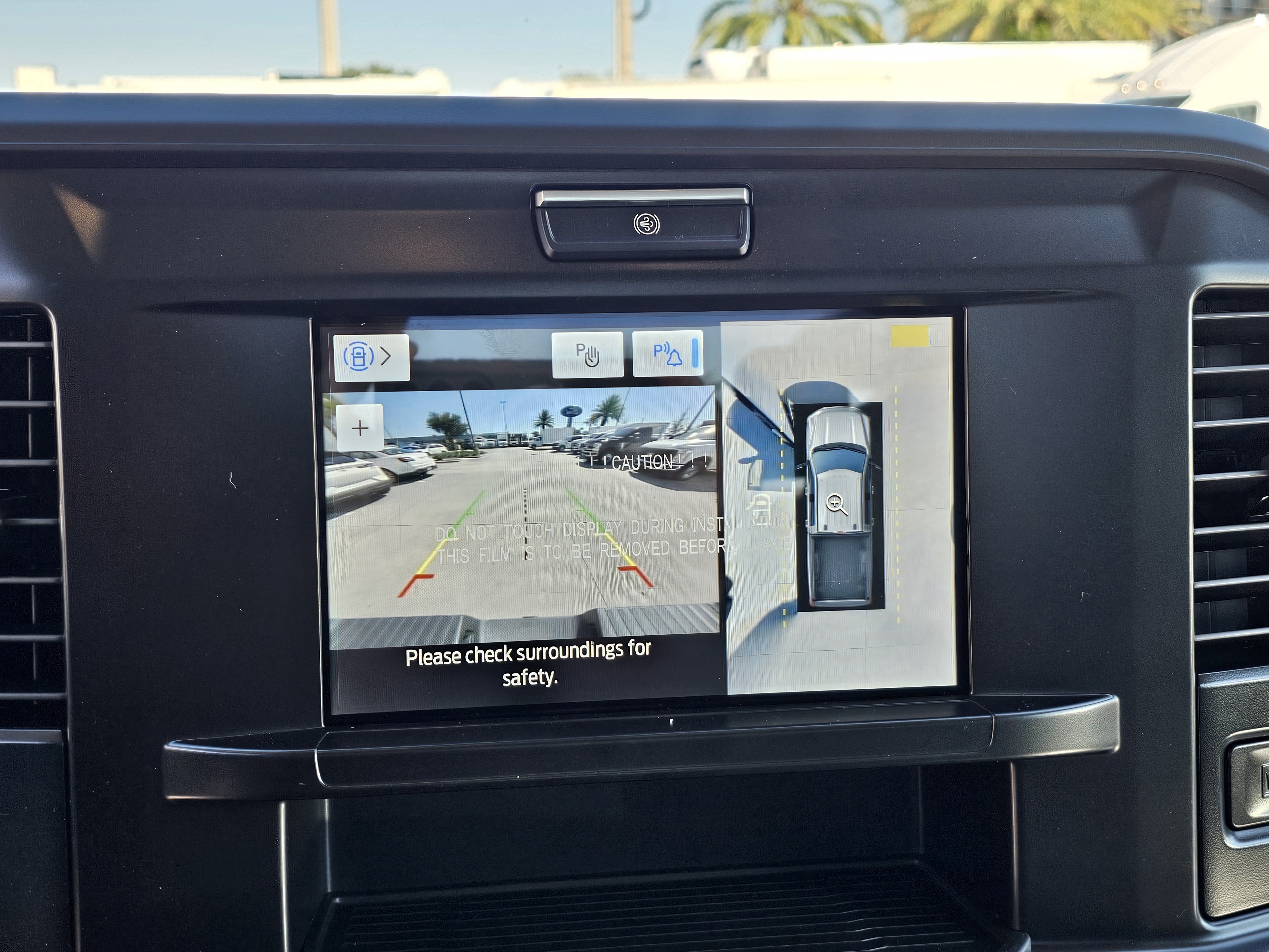 2027 Ford F-350 XLT