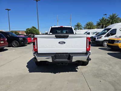 2027 Ford F-350 XLT