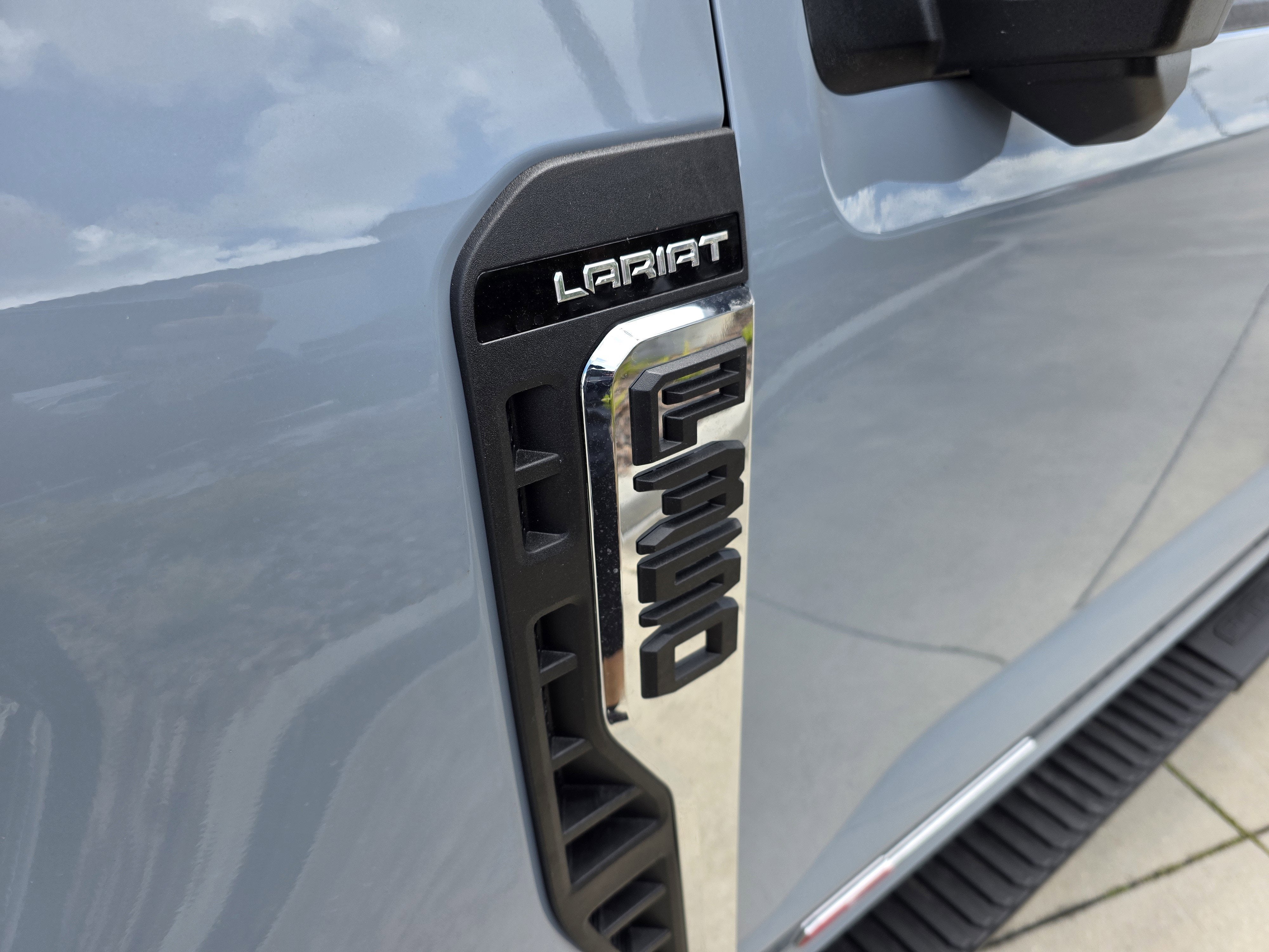2026 Ford F-350 Lariat