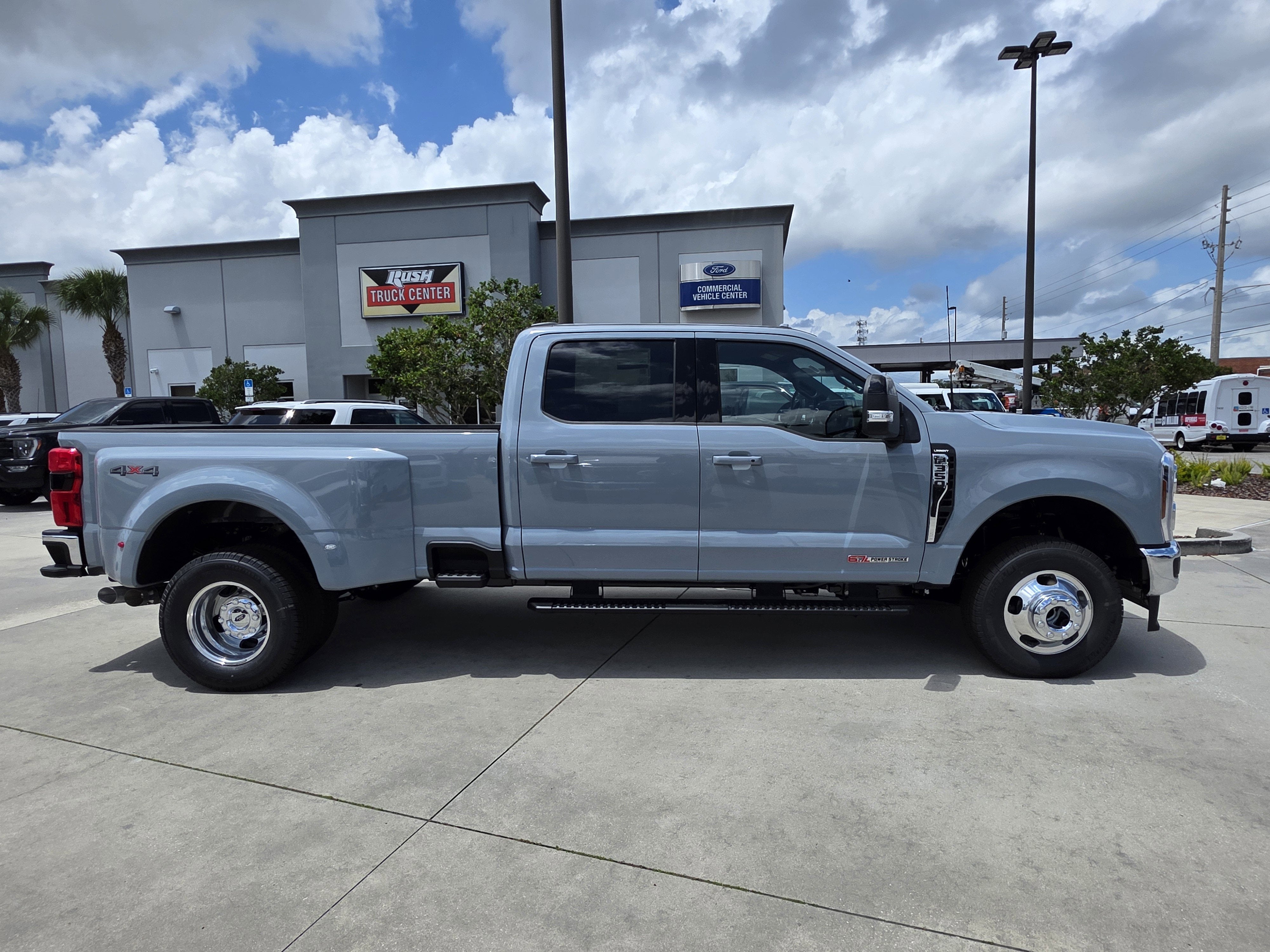 2026 Ford F-350 Lariat
