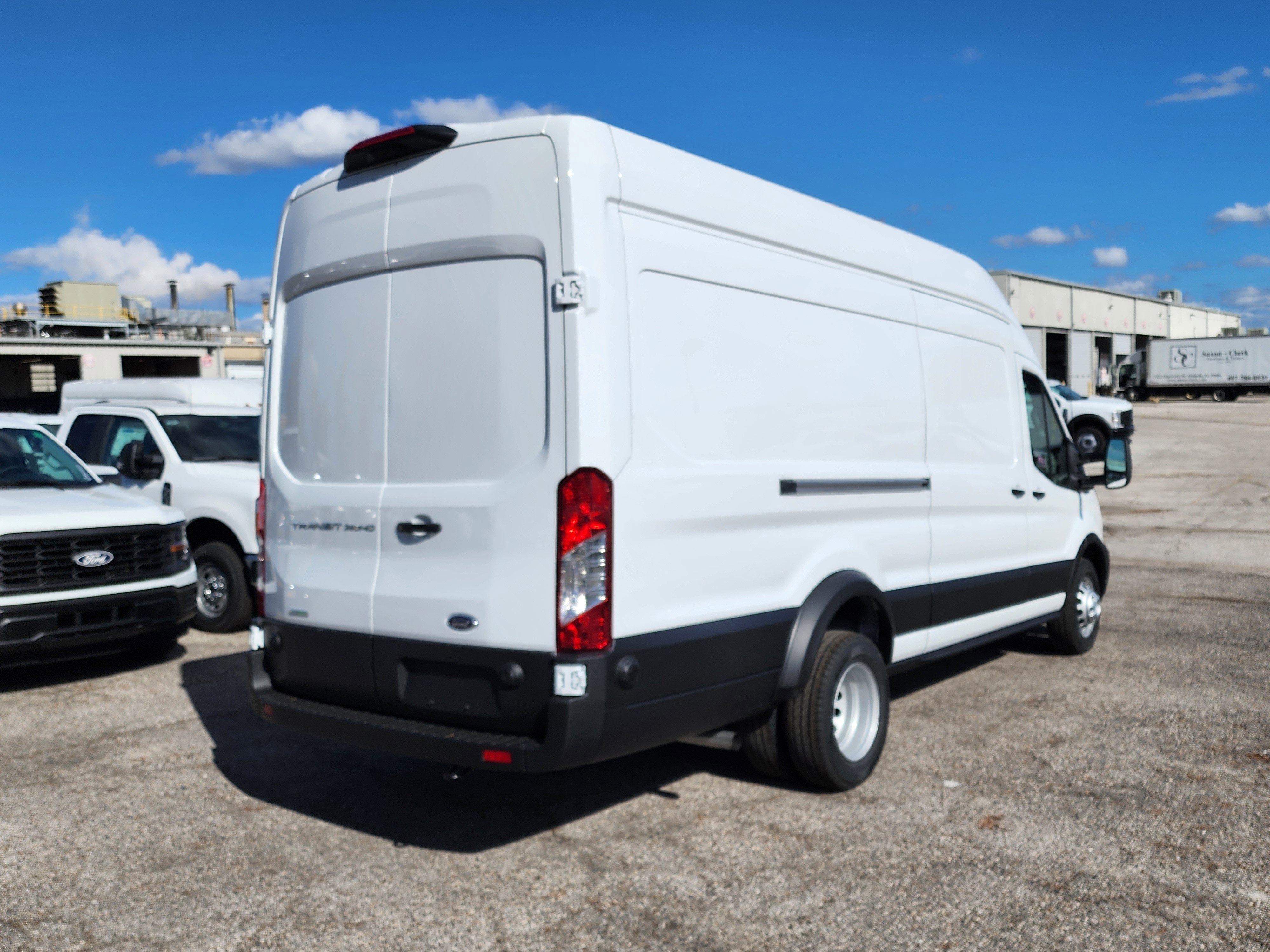 2026 Ford Transit 350 HD XL