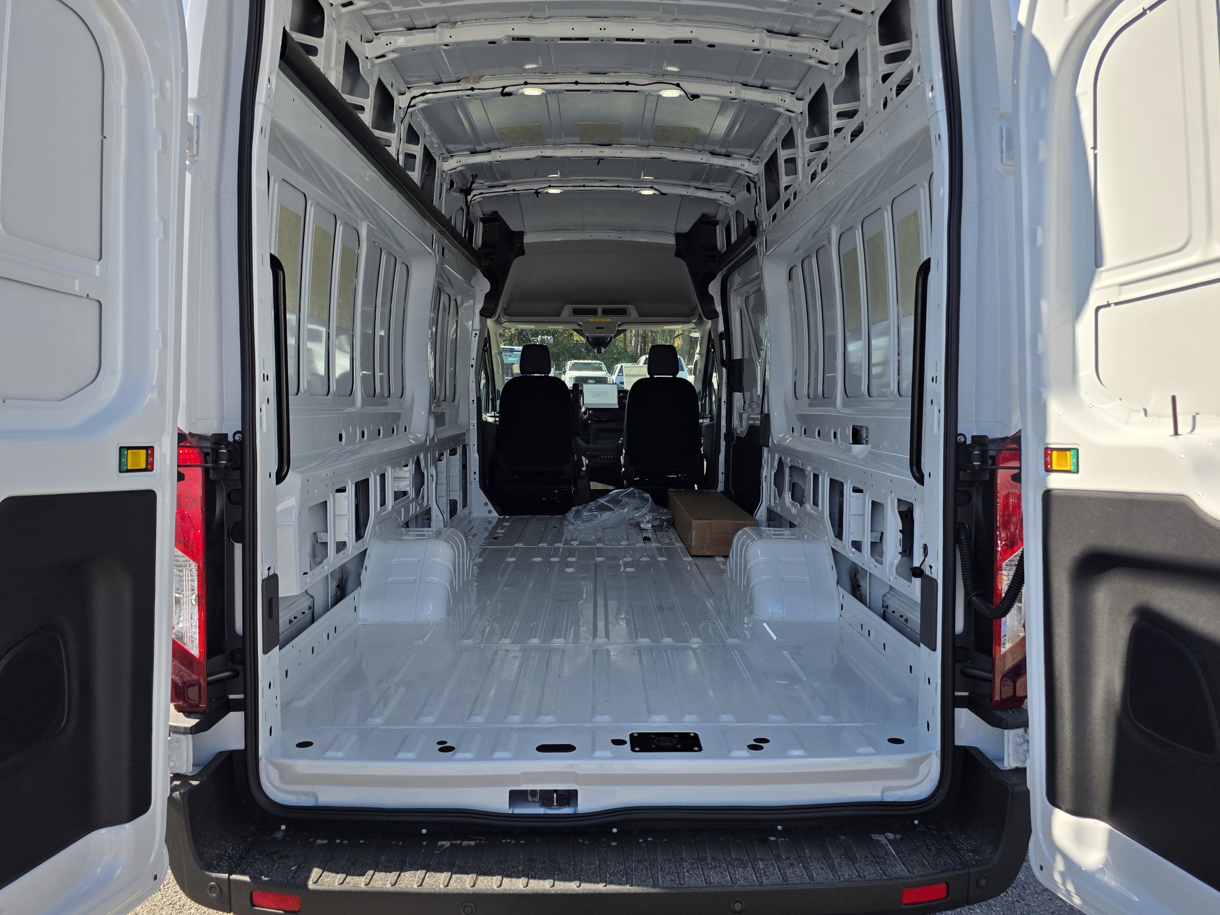 2026 Ford Transit 350 HD XL