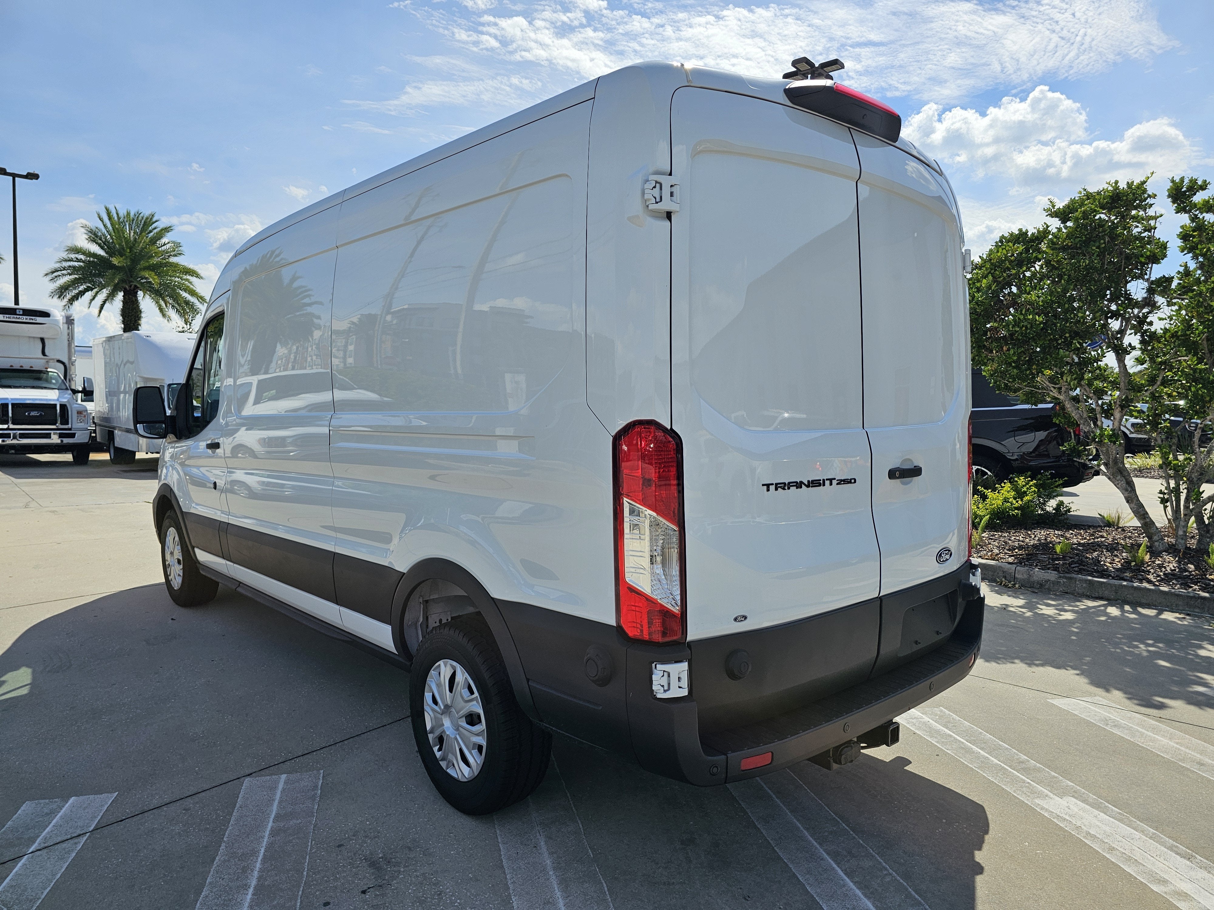 2026 Ford Transit-250 XL