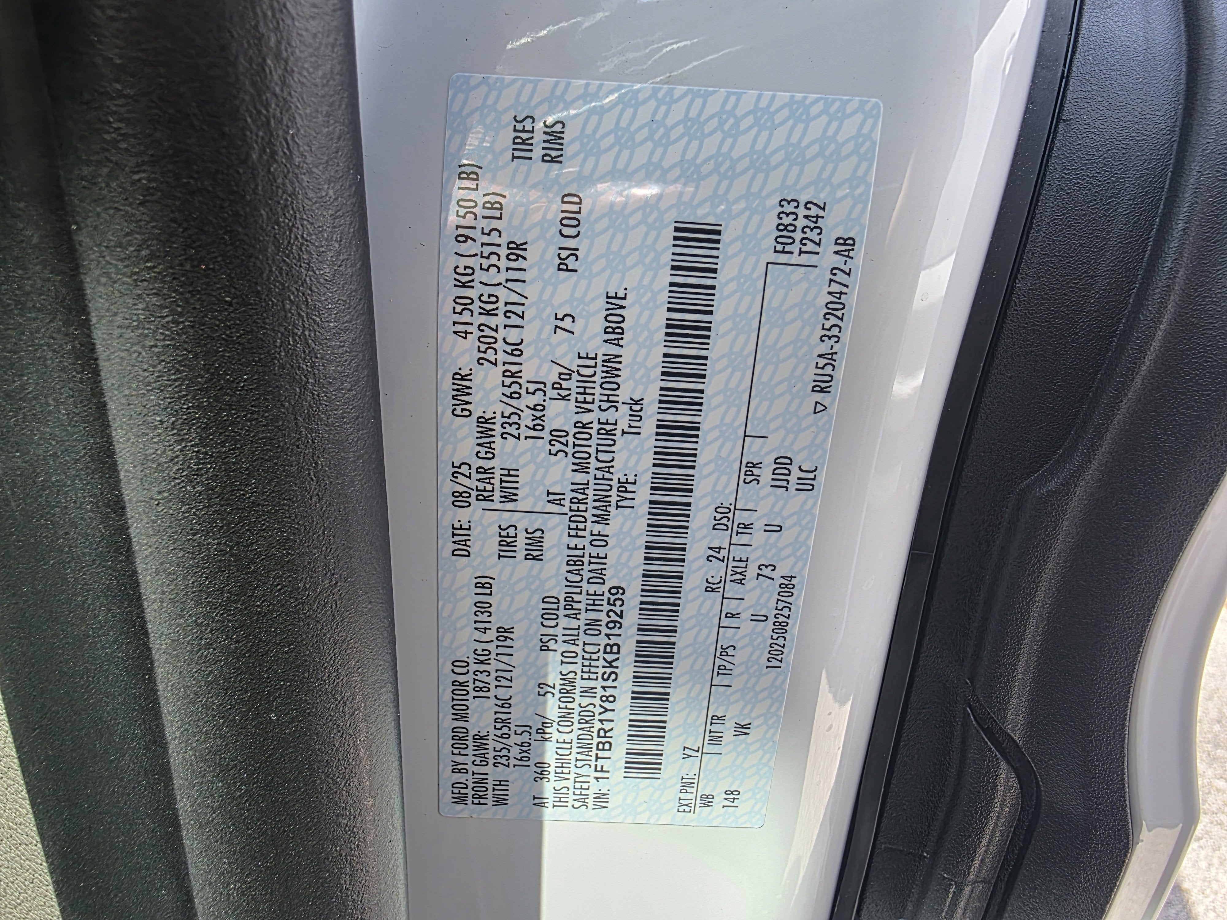 2025 Ford Transit-250 XL