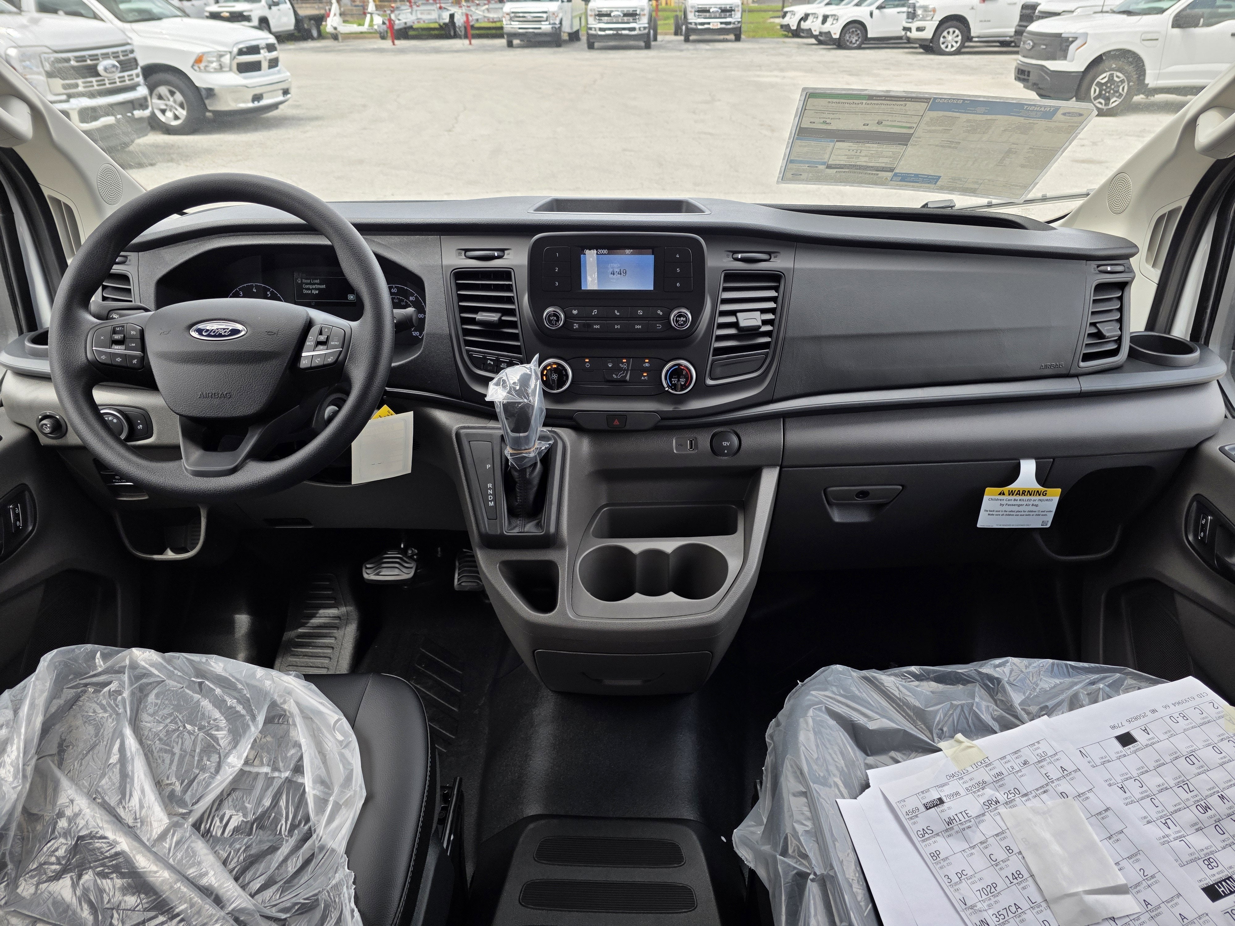 2025 Ford Transit-250 XL