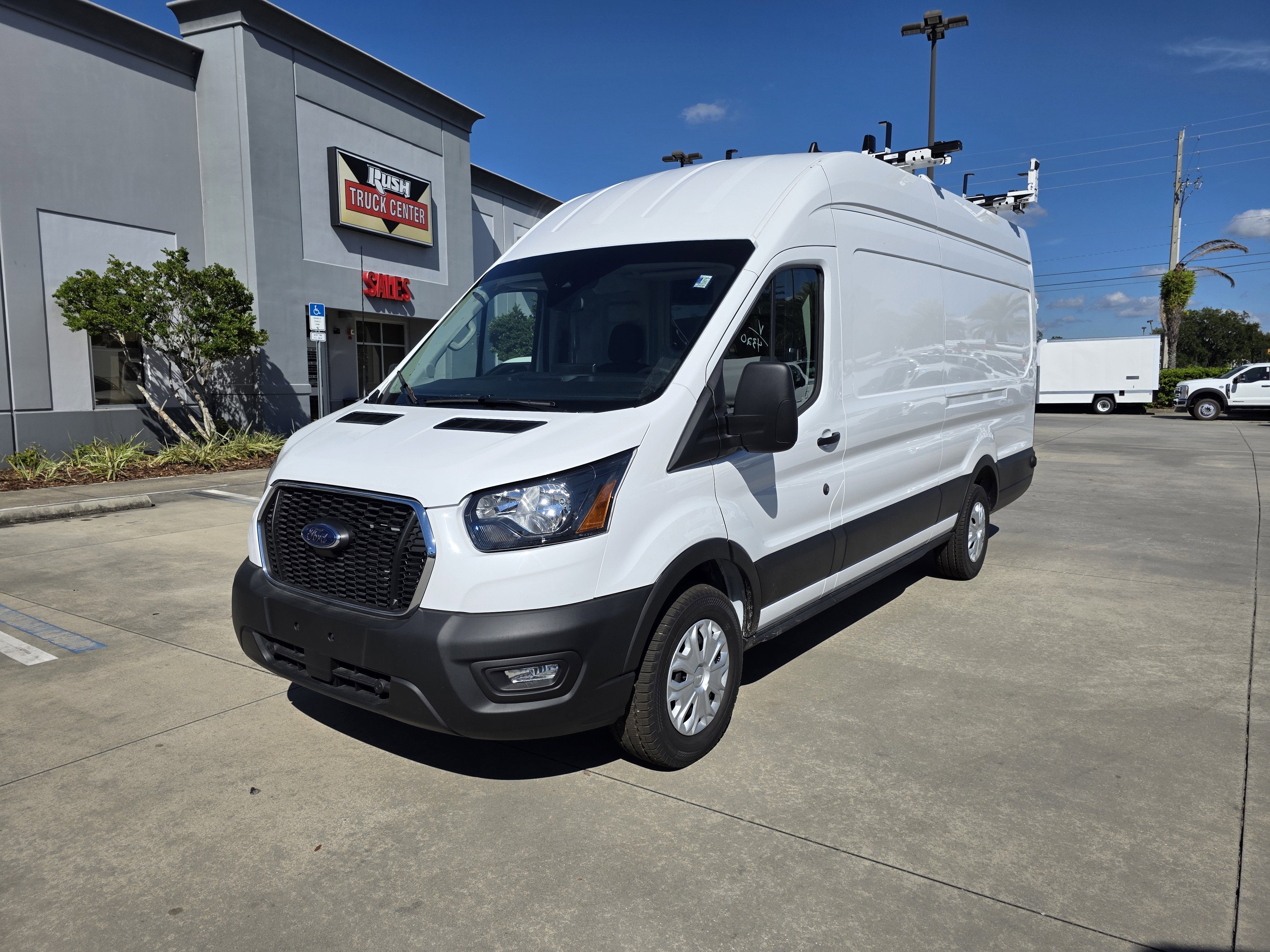 2025 Ford Transit-350 XL