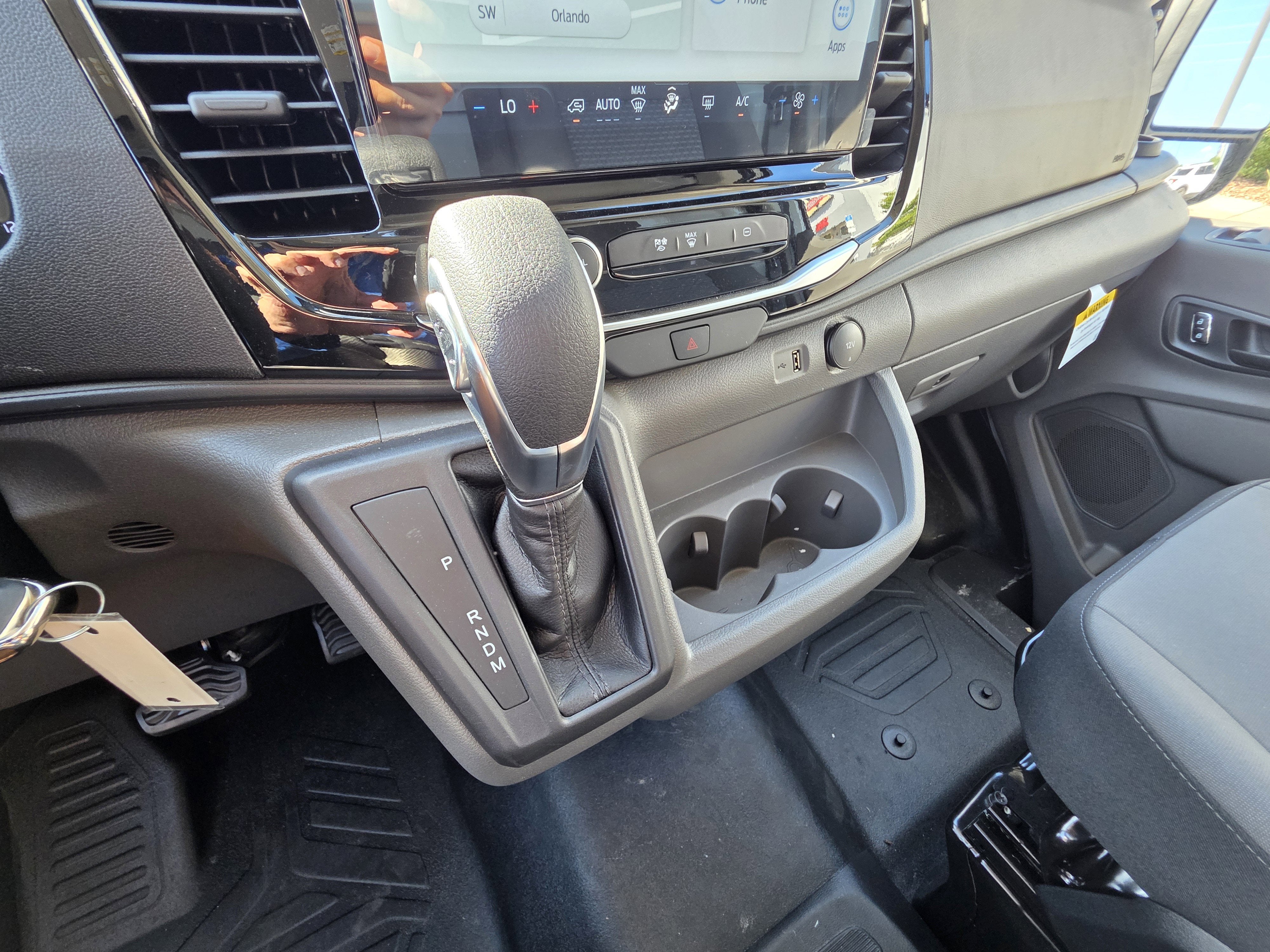 2025 Ford Transit-350 XL