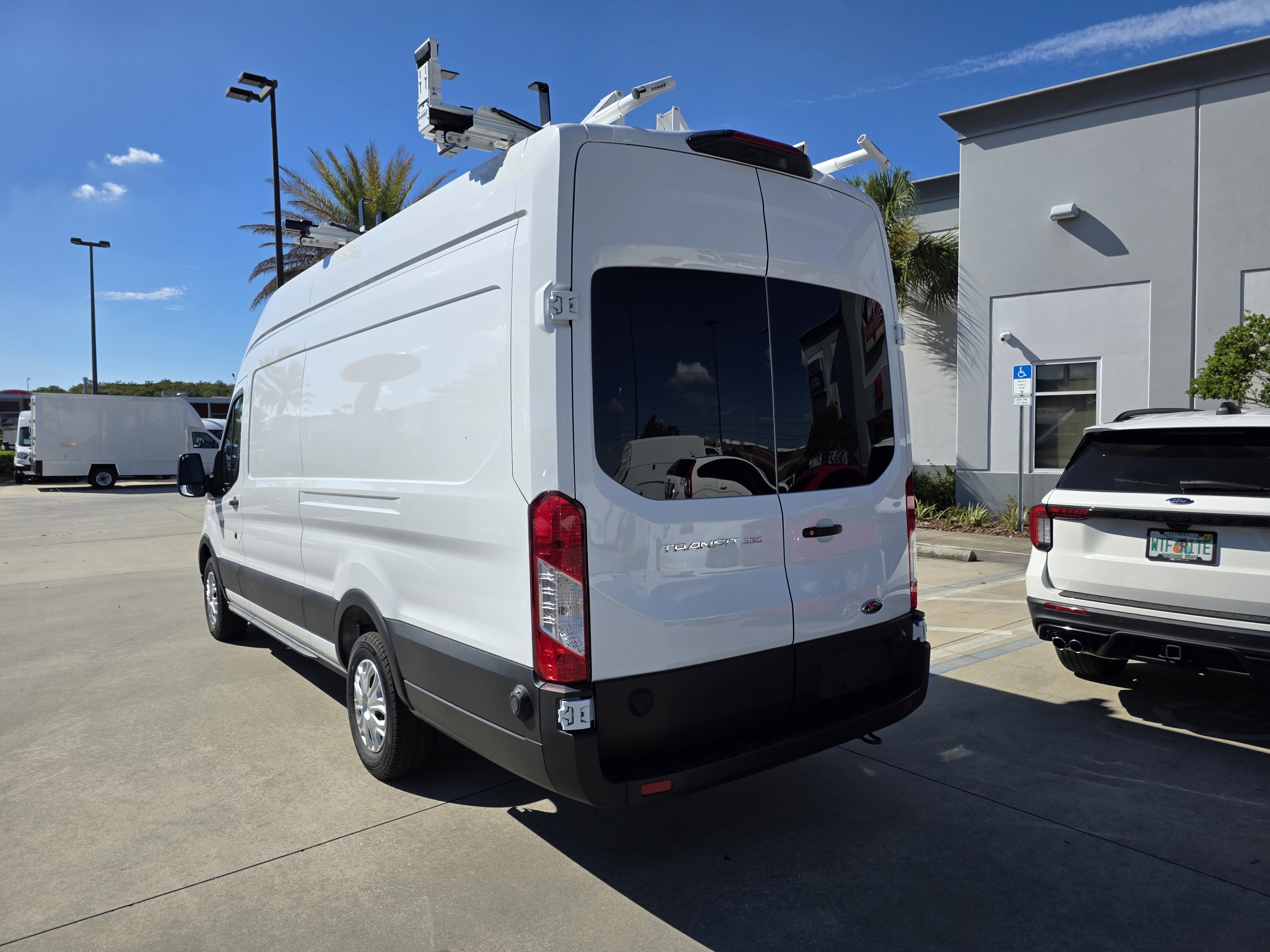 2025 Ford Transit-350 XL