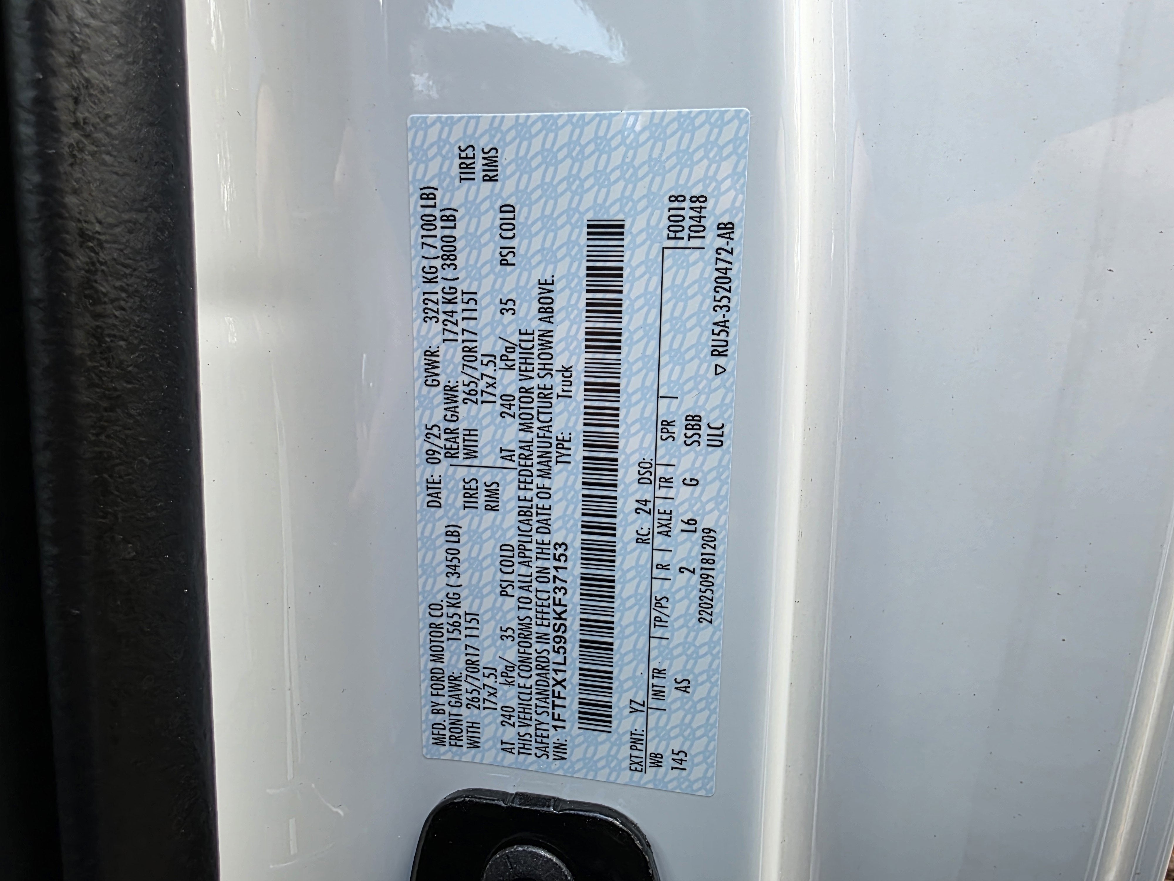 2025 Ford F-150 XL