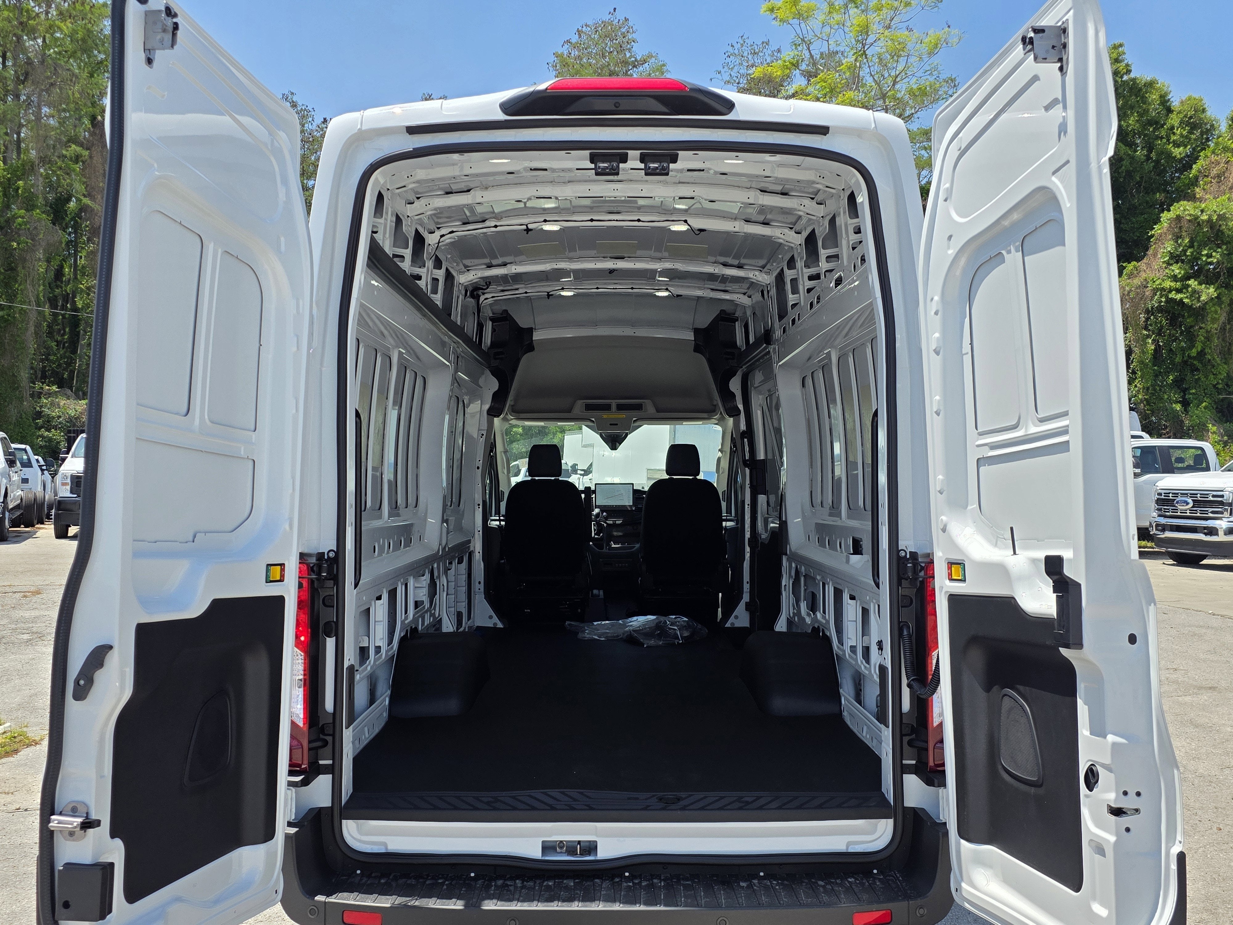 2026 Ford Transit 350 HD XL