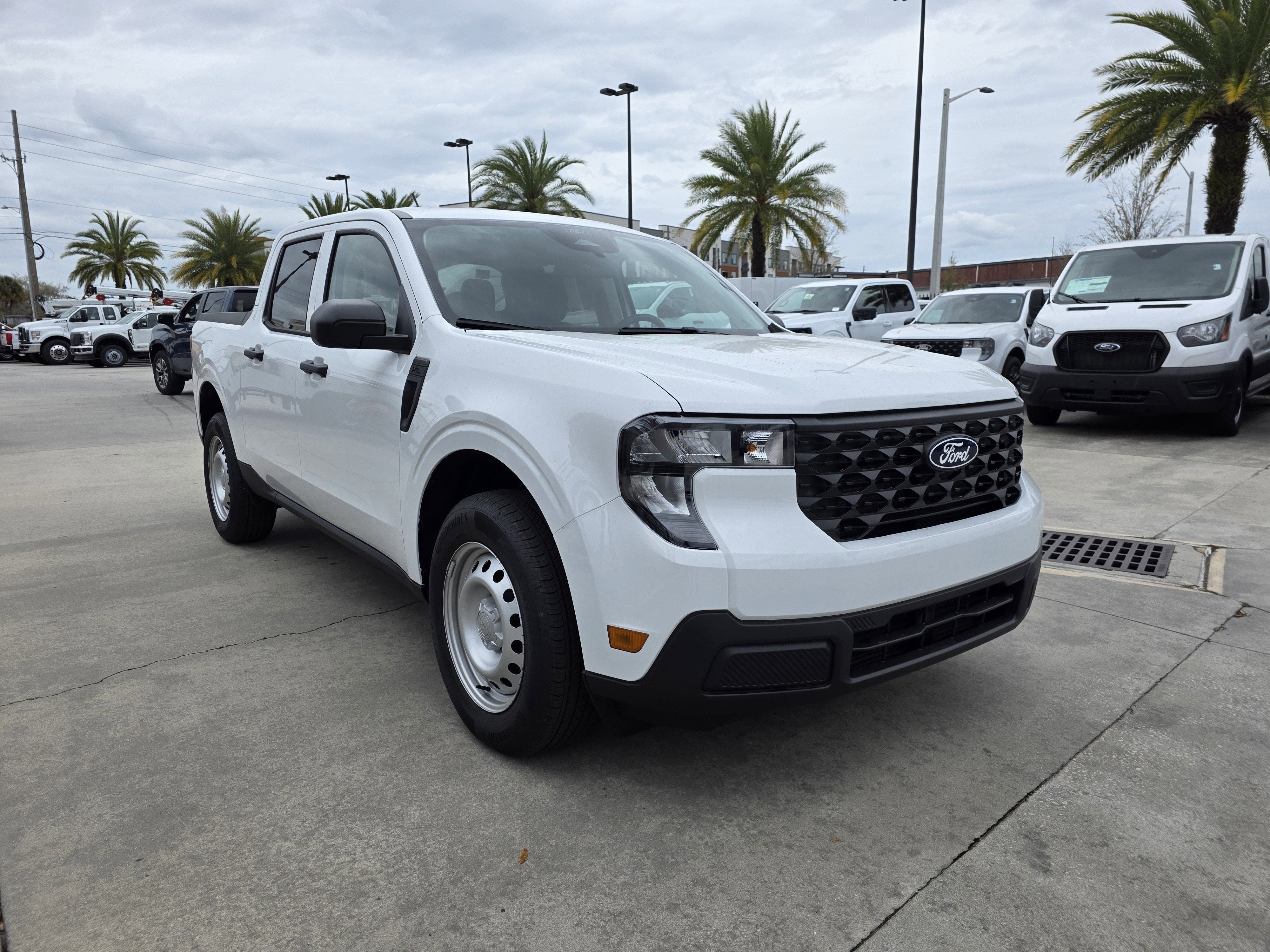 2026 Ford Maverick XL