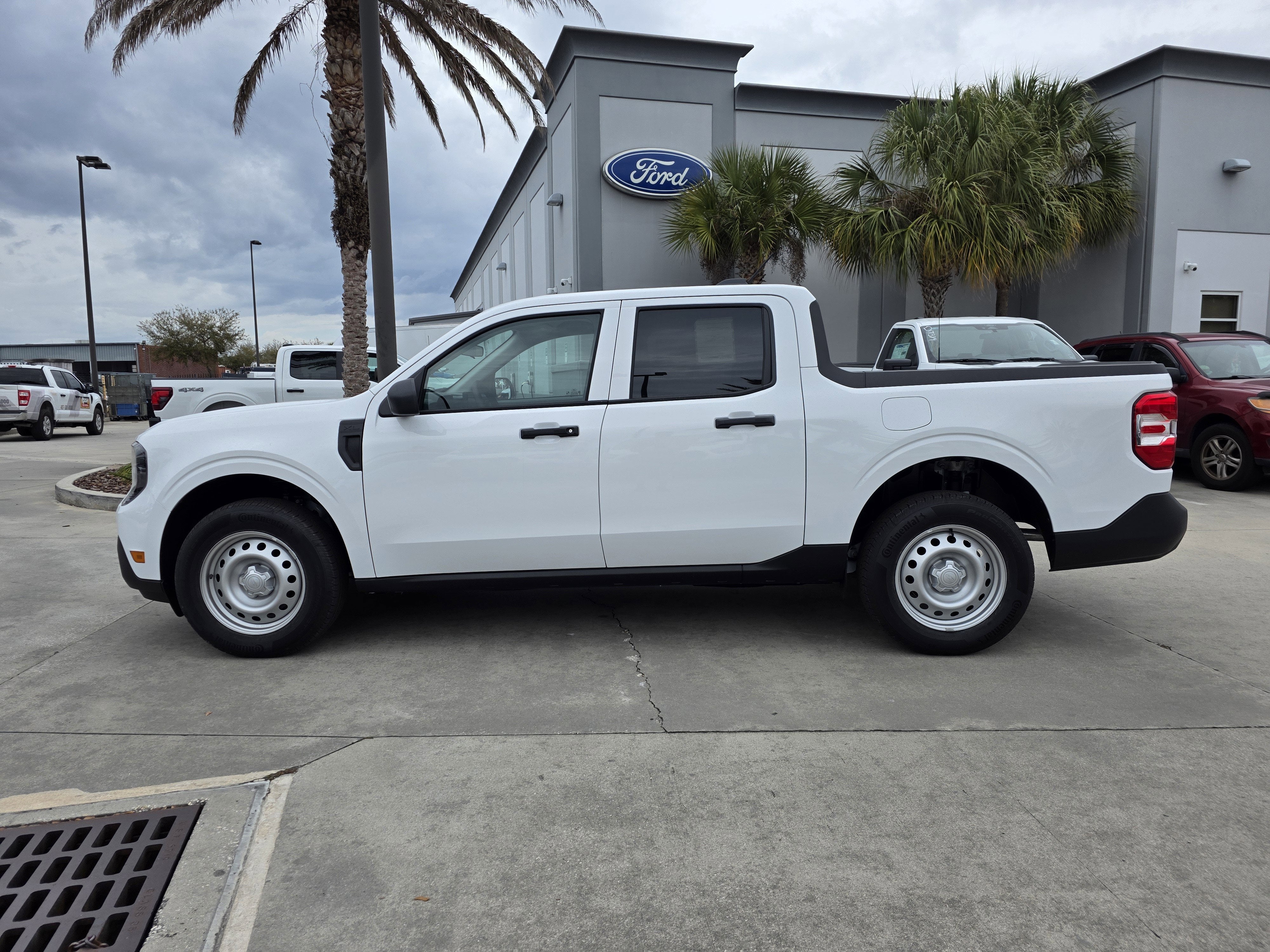 2026 Ford Maverick XL